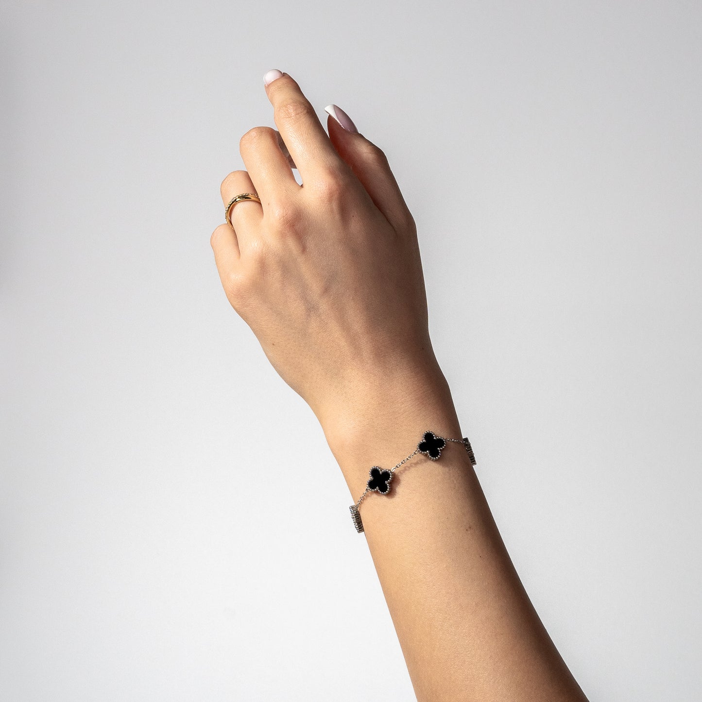 КОМПЛЕКТ LIORA – SILVER & BLACK