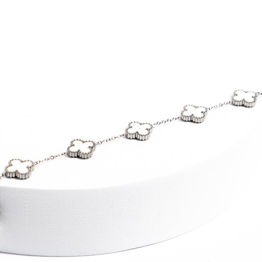 ГРИВНА LIORA – SILVER & WHITE