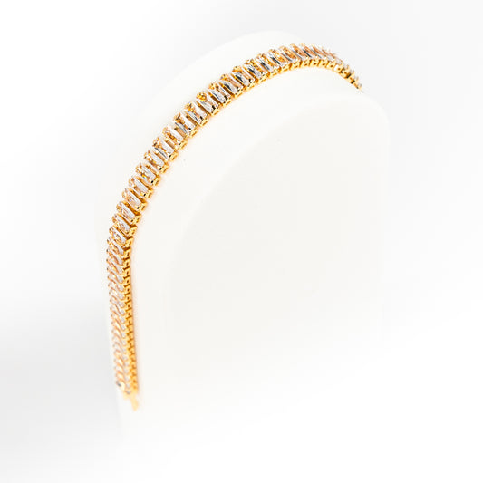 ГРИВНА SHINY – GOLD WITH DIAMONDS