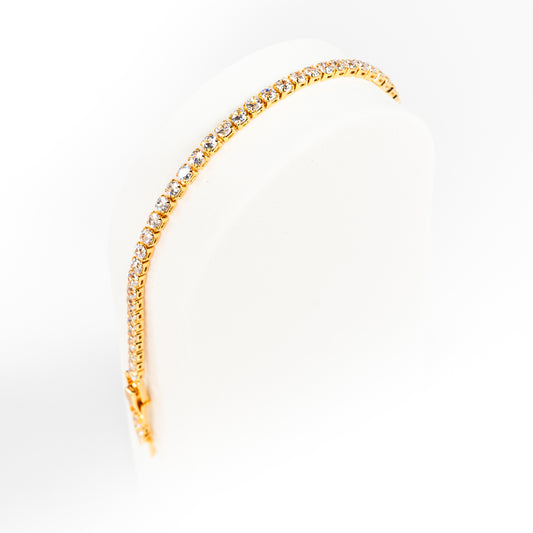 ГРИВНА SHINY – GOLD WITH SMALL DIAMONDS