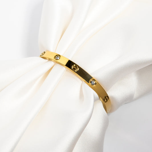 ГРИВНА NOA – GOLD WITH DIAMONDS