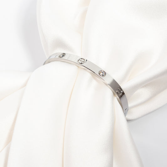 ГРИВНА NOA – SILVER WITH DIAMONDS