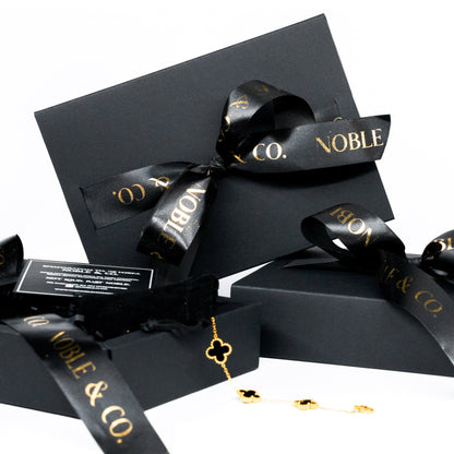 КОМПЛЕКТ LIORA – GOLD & WHITE